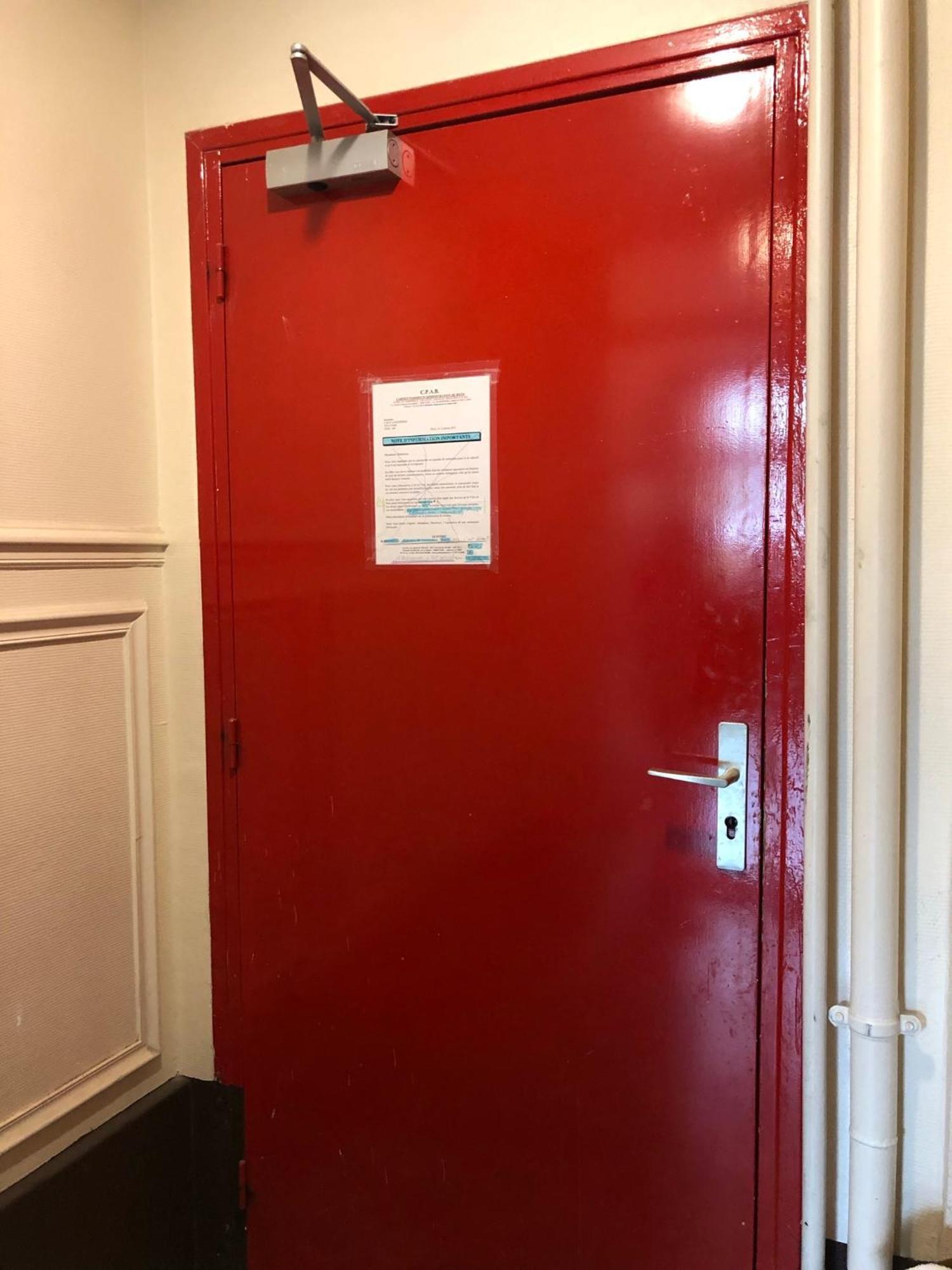 Lacharriere-Logement Entier 38M2 Paris Bagian luar foto