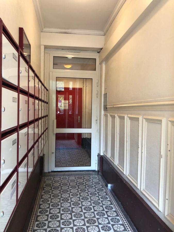 Lacharriere-Logement Entier 38M2 Paris Bagian luar foto